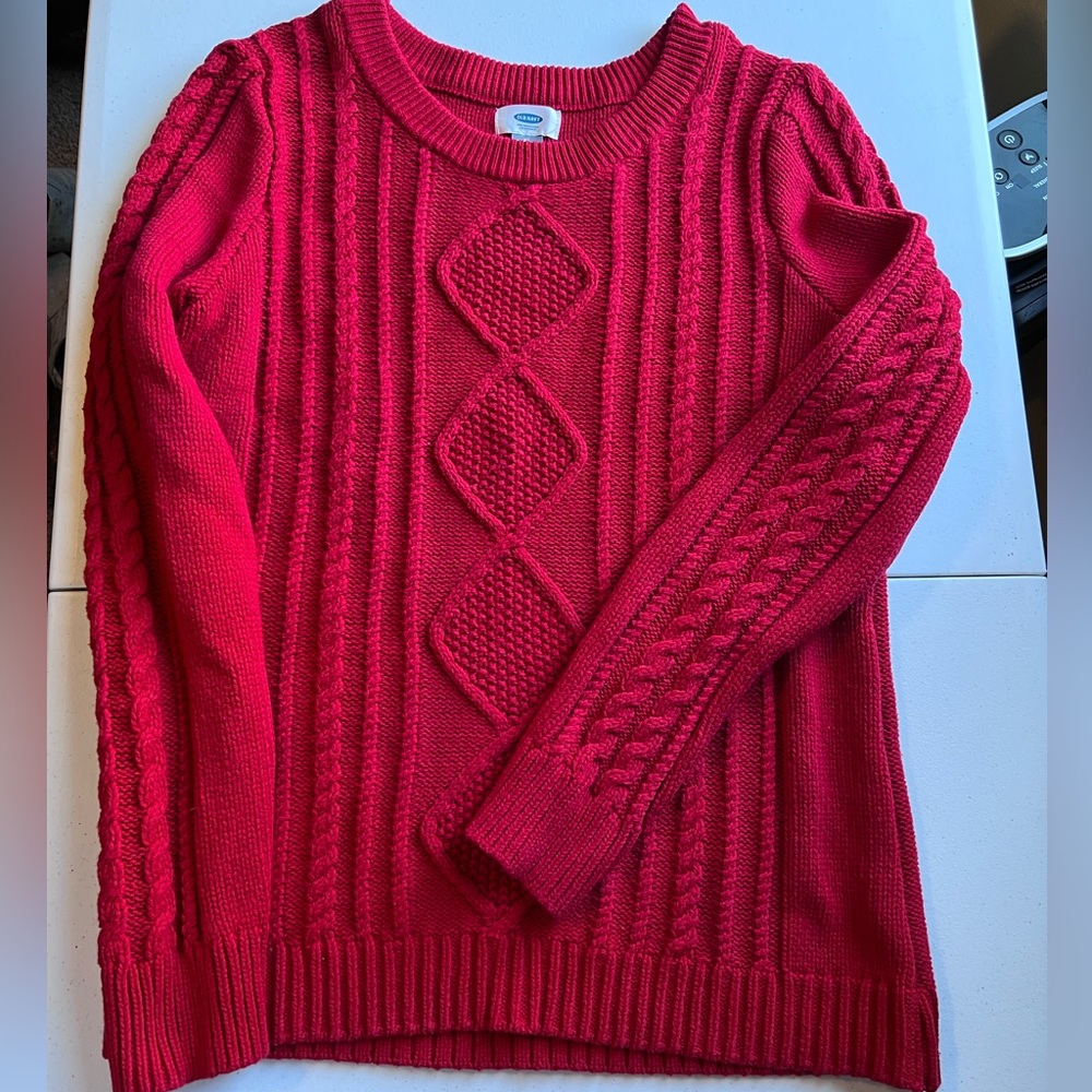 Old Navy red cable knit sweater size XL like new